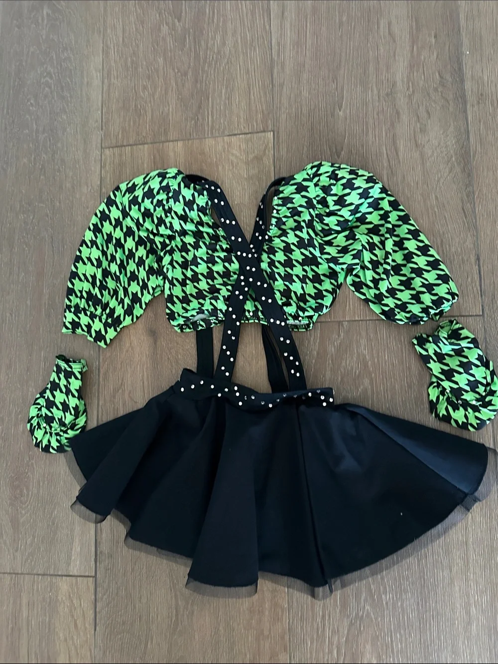 Kelke' girls teen  Green and Black Houndstooth Dance  / Halloween Costume.